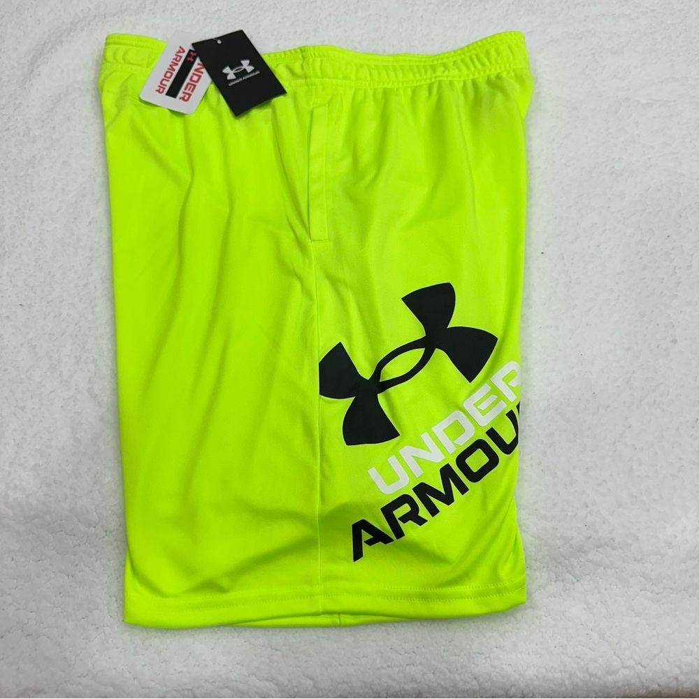 Boys Under Armour Shorts